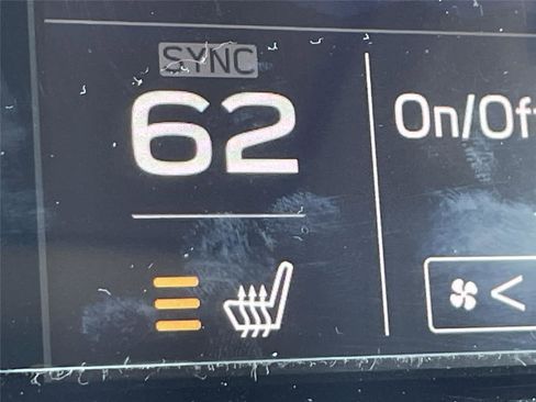 Used 2022 Subaru Outback Touring XT image 19