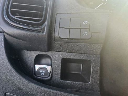 Used 2022 RAM ProMaster 2500 FWD image 14