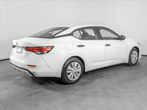 Used 2024 Nissan Sentra S FWD image 8