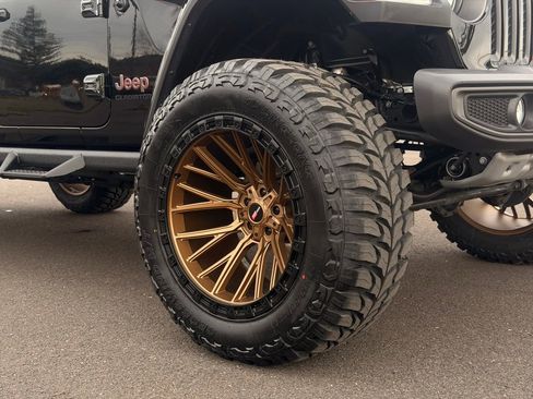 Used 2021 Jeep Gladiator Mojave image 9