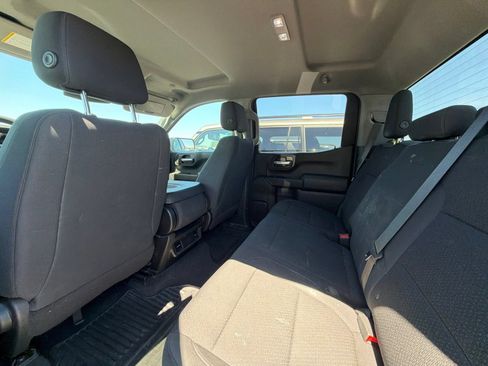 Used 2021 Chevrolet Silverado 1500 Custom Trail Boss AWD/4WD image 4