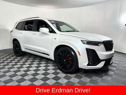 Used 2022 Cadillac XT6 Sport w/ Platinum Package