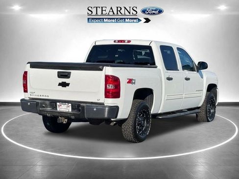 Used 2009 Chevrolet Silverado 1500 LT w/ Power Pack Plus AWD/4WD image 15