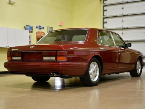 Used 1998 Bentley Brooklands Long Wheelbase RWD image 26