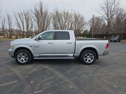 Used 2017 RAM 1500 Laramie w/ Convenience Group image 2