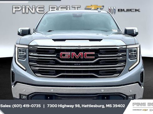 Used 2024 GMC Sierra 1500 SLT w/ SLT Premium Plus Package AWD/4WD image 3