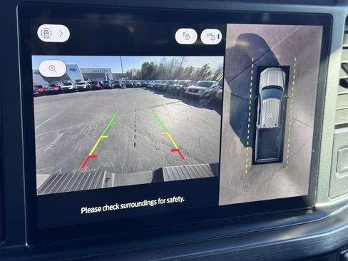 Used 2024 Ford F250 Lariat image 11