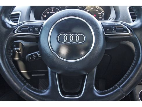 Used 2018 Audi Q3 2.0T Premium w/ Convenience Package FWD image 17