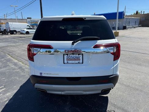 Used 2022 GMC Acadia SLE FWD image 8