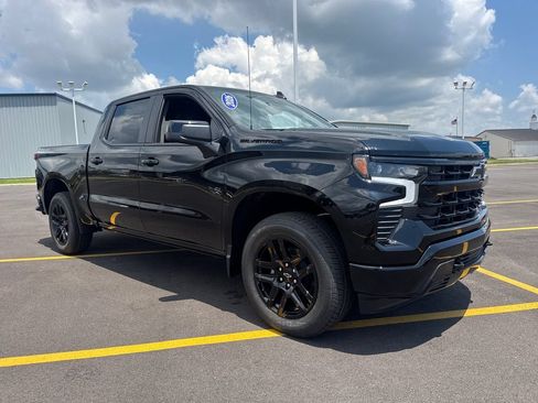 New 2026 Chevrolet Silverado 1500 RST w/ Dark Appearance Package AWD/4WD image 9