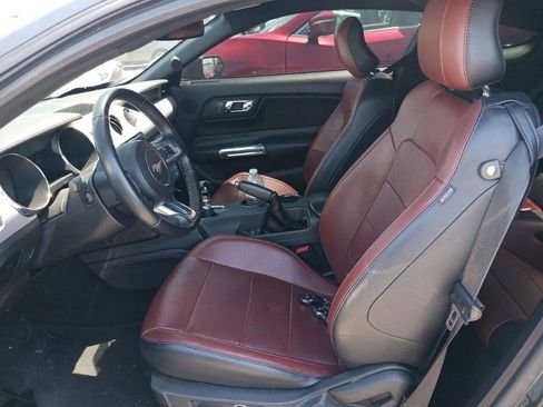 Used 2016 Ford Mustang GT Premium RWD image 3
