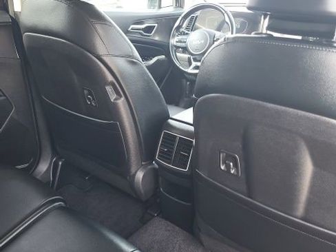 Used 2023 Kia Sportage EX FWD image 20