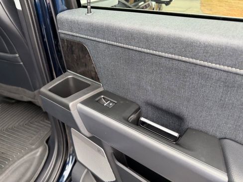 Used 2023 Ford F150 Lariat w/ Trailer Tow Package image 38