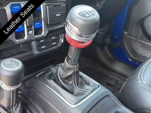 Used 2020 Jeep Wrangler Unlimited Sahara AWD/4WD image 30