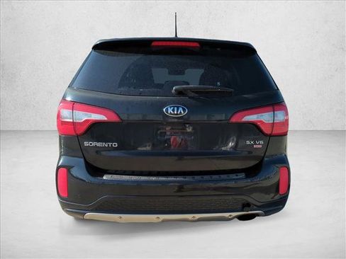 Used 2014 Kia Sorento SX w/ 3rd Row Package image 7