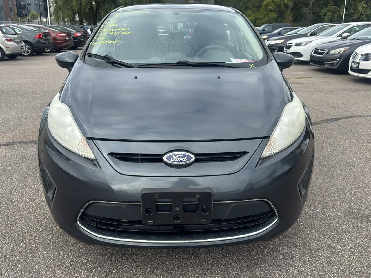 Used 2011 Ford Fiesta SE w/ 201A Rapid Spec Order Code FWD image 2