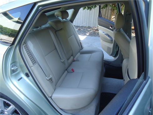 Used 2007 Toyota Prius Touring FWD image 13