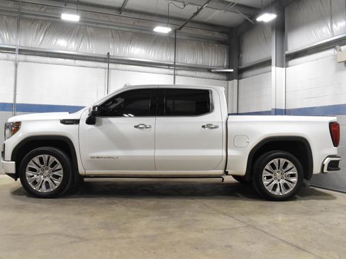 Used 2021 GMC Sierra 1500 Denali w/ Denali Ultimate Package AWD/4WD image 26