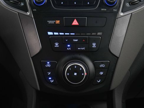 Used 2015 Hyundai Santa Fe Sport FWD image 19