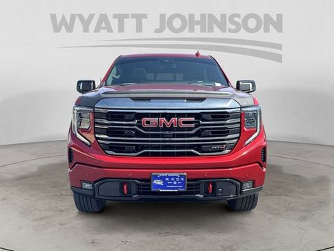 Used 2024 GMC Sierra 1500 AT4 w/ AT4 Premium Package image 8
