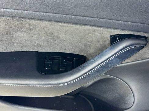 Used 2018 Tesla Model 3 Long Range RWD image 20