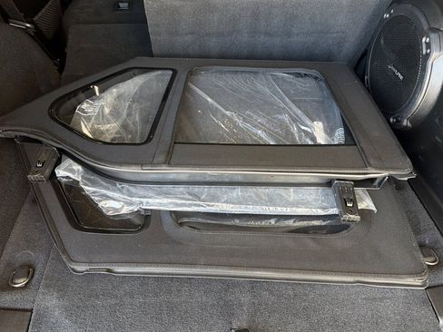 Used 2021 Jeep Wrangler Unlimited Sahara AWD/4WD image 36