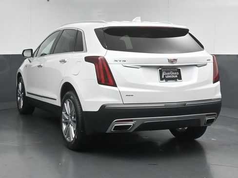 Used 2024 Cadillac XT5 Premium Luxury w/ LPO, Floor Liner Package AWD/4WD image 6