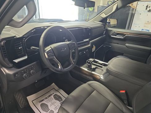 New 2026 Chevrolet Silverado 1500 LT Trail Boss w/ LT Trail Boss Premium Package AWD/4WD image 18