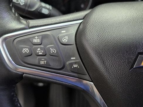 Used 2018 Chevrolet Malibu Premier w/ Premier Sun and Wheel Package FWD image 11