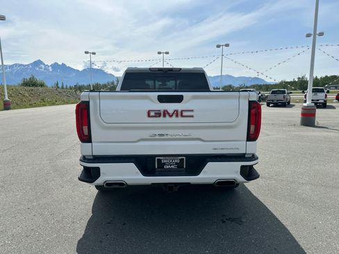 Used 2020 GMC Sierra 1500 Denali w/ Denali Ultimate Package AWD/4WD image 9