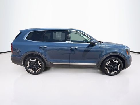 Used 2025 Kia Telluride S AWD/4WD image 10
