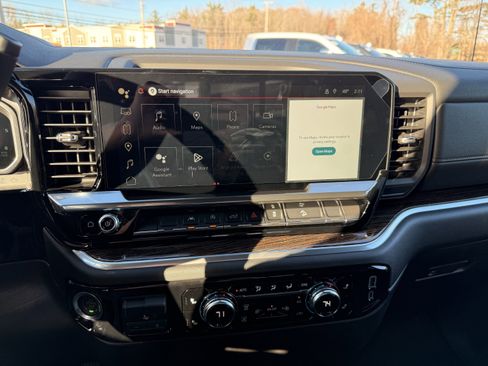 New 2026 GMC Sierra 1500 SLE w/ X31 Off-Road Package image 15