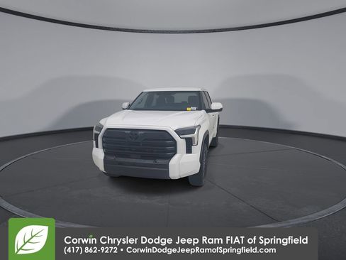 Used 2025 Toyota Tundra SR5 w/ SR5 Convenience Package image 11