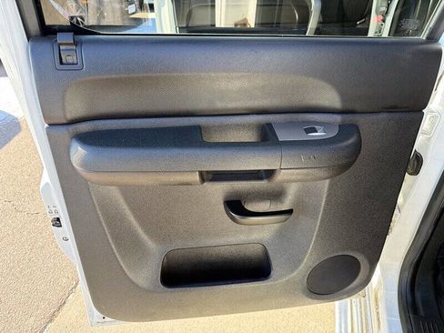 Used 2013 Chevrolet Silverado 2500 LT w/ Suspension Package, Off-Road image 18