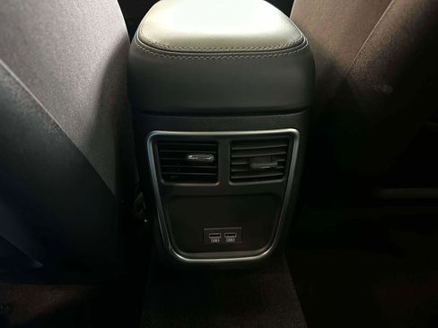Used 2023 Dodge Charger R/T RWD image 11