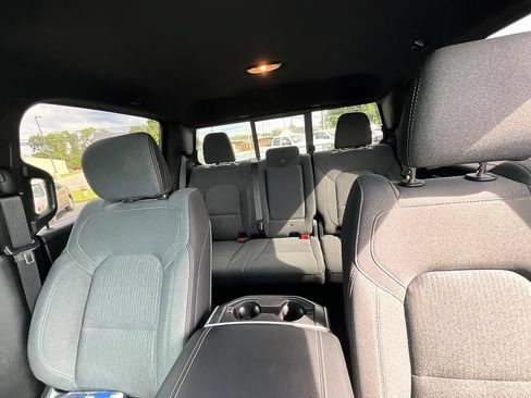 Used 2021 RAM 1500 Big Horn AWD/4WD image 36