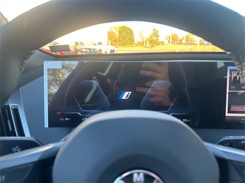 New 2026 BMW iX xDrive60 w/ M Sport Package image 23