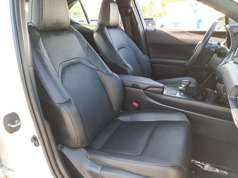 Used 2025 Lexus UX 300h AWD w/ Cold Area Package image 10