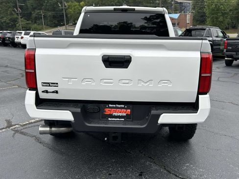 New 2026 Toyota Tacoma TRD Off-Road AWD/4WD image 4
