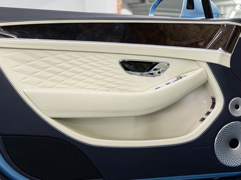 New 2026 Bentley Continental GTC image 28