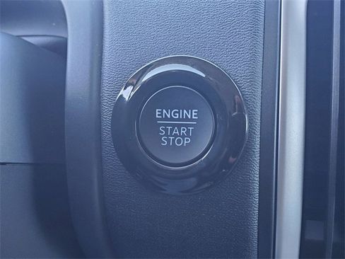 Certified 2025 Ford Expedition Max Active image 8