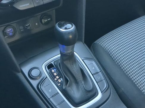 Used 2020 Hyundai Kona SEL Plus FWD image 10