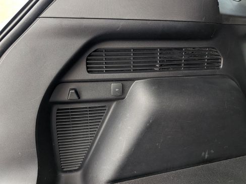 Used 2023 Ford Escape ST-Line w/ Tech Pack #1 image 9