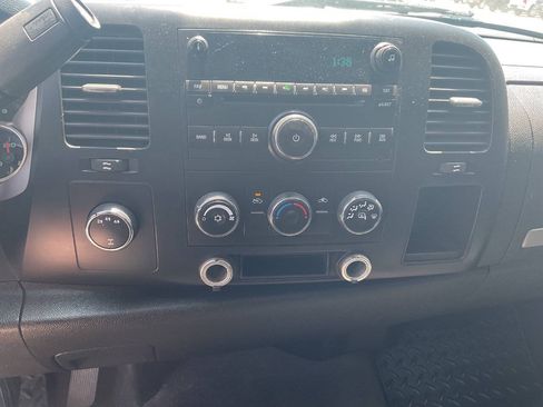 Used 2010 Chevrolet Silverado 3500 LT AWD/4WD image 15