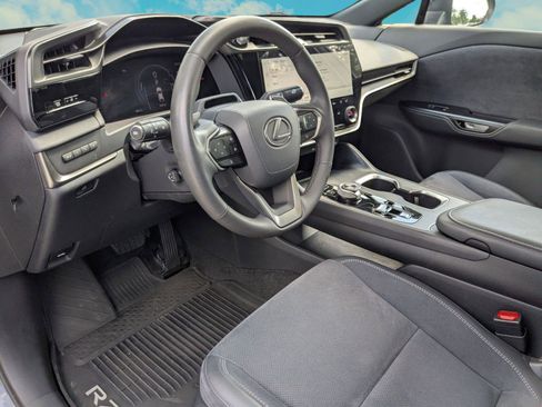 Certified 2023 Lexus RZ 450e Premium w/ Accessory Package (2T) AWD/4WD image 6