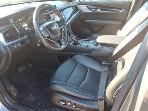 Certified 2021 Cadillac XT6 Premium Luxury image 19