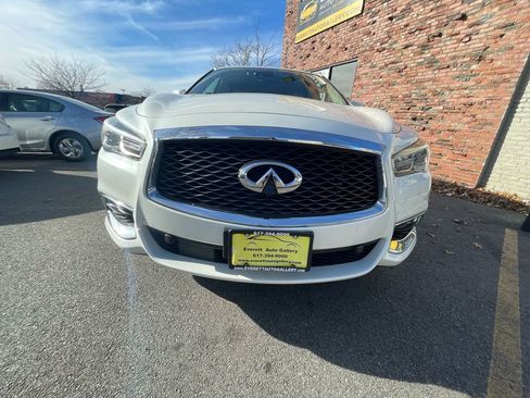 Used 2019 INFINITI QX60 Luxe w/ Sensory Package image 7
