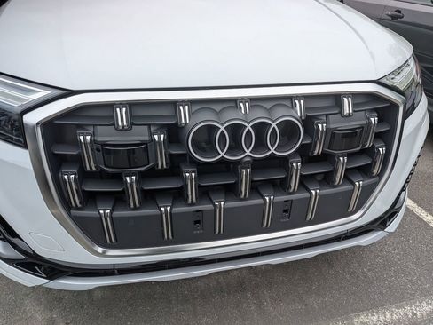 Used 2025 Audi Q7 3.0T Premium Plus w/ Premium Plus Package AWD/4WD image 15