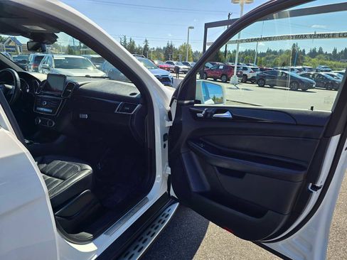 Used 2017 Mercedes-Benz GLE 350 4MATIC image 10