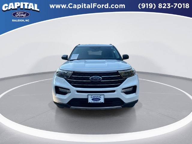 Used 2020 Ford Explorer XLT w/ Equipment Group 202A AWD/4WD image 3